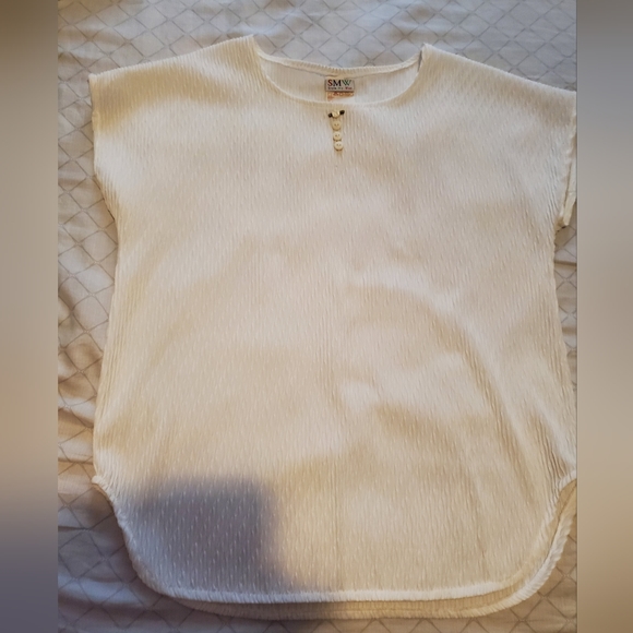 White shirt/blouse, large - Picture 1 of 3